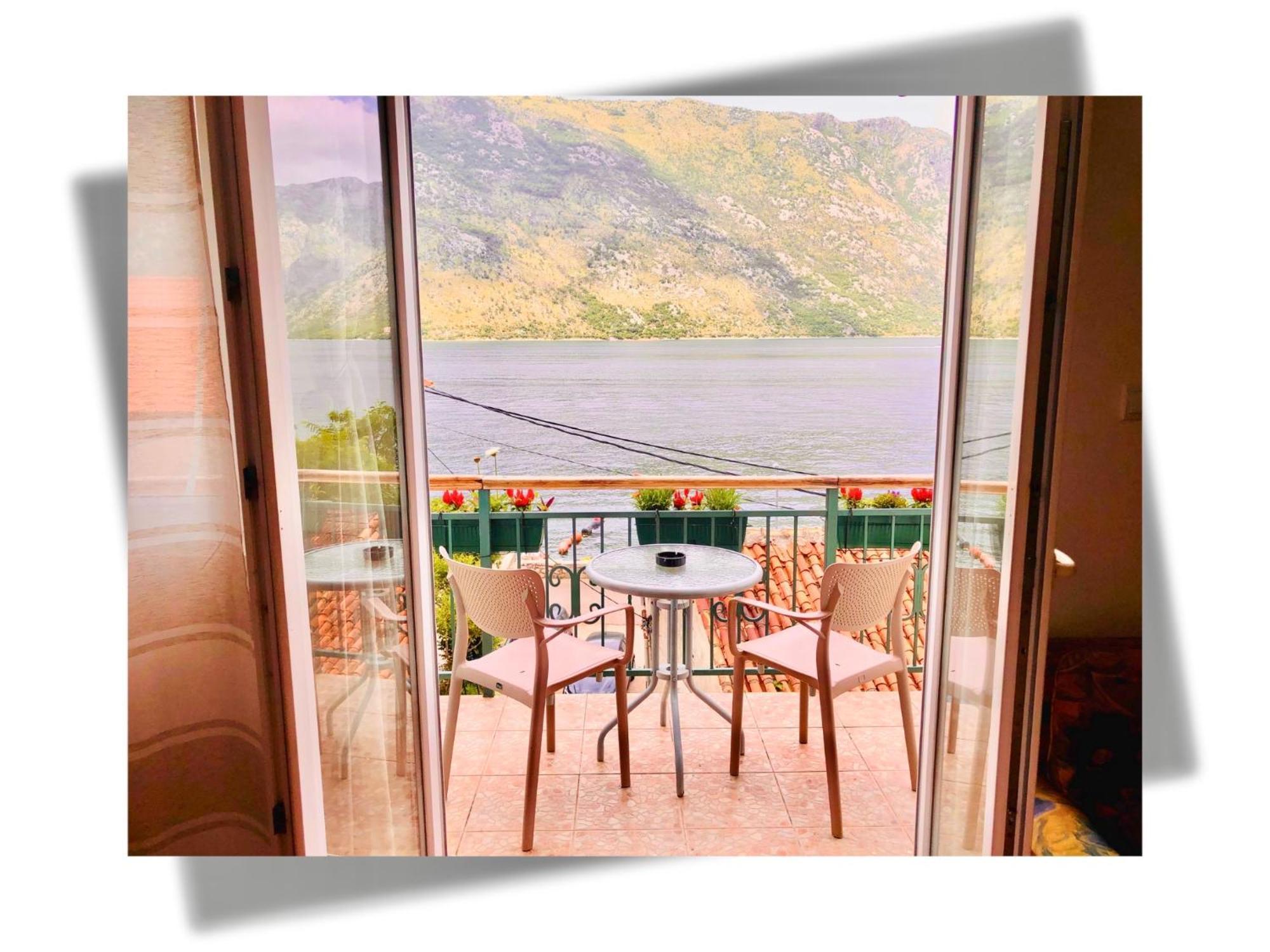 Apartments Djurovic Kotor Exteriör bild