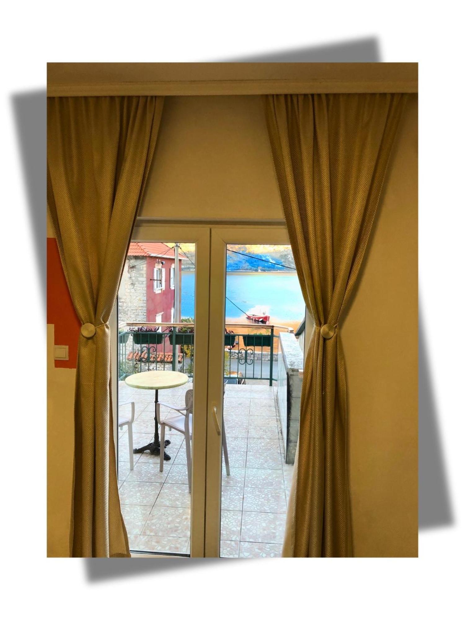 Apartments Djurovic Kotor Exteriör bild